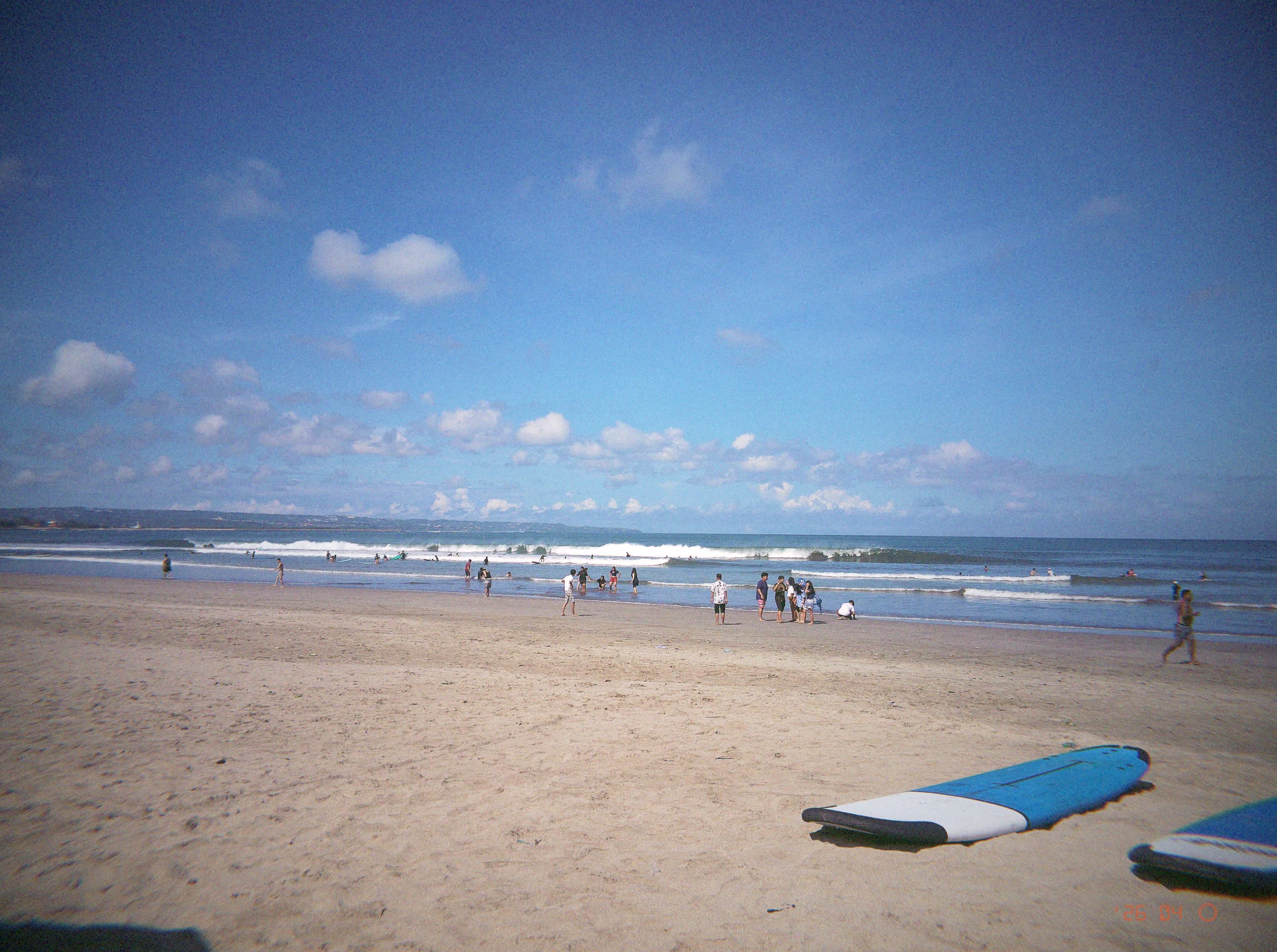 Baby boards on the beach